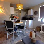 Appartement Met Zeezicht Jachthaven Zeeland Vp017